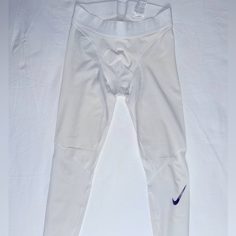Men’s Nike Pro Tights Size Medium